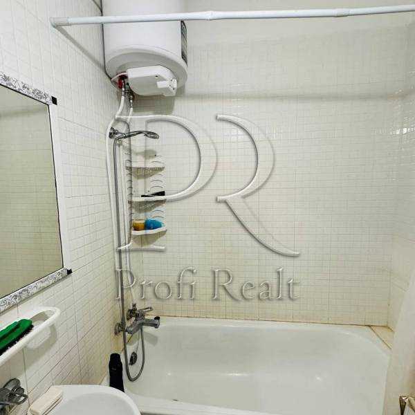 Продаж 2-кімнатної квартири 50 м², Адама Міцкевича вул., 9