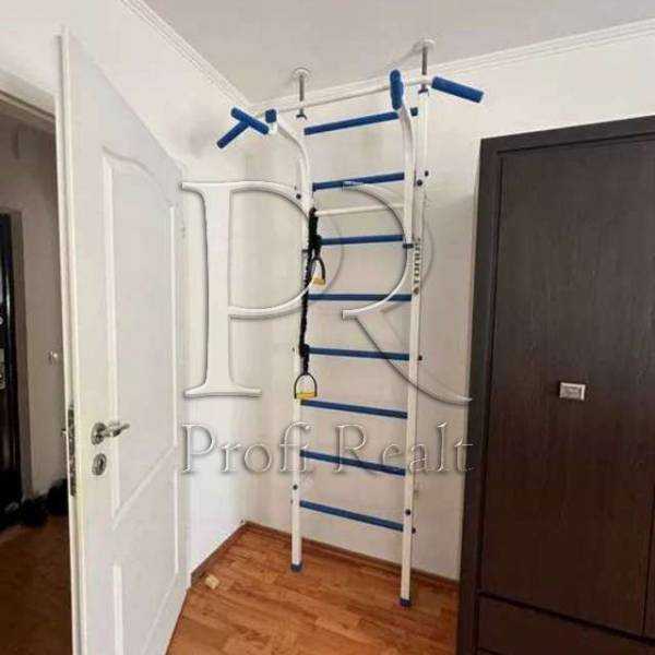 Продаж 2-кімнатної квартири 58 м², Новаторів вул., 22В