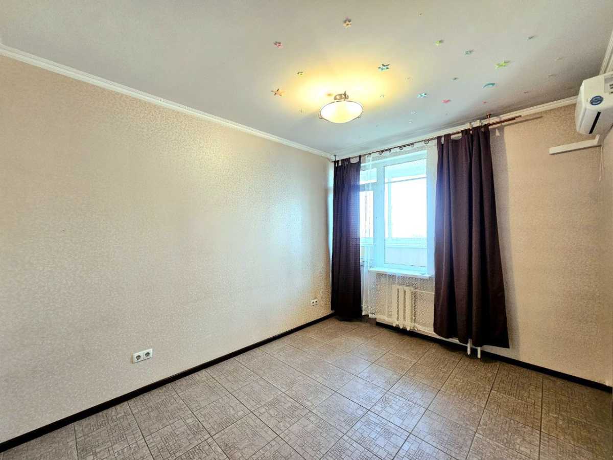 Оренда 2-кімнатної квартири 56 м², Макіївська вул., 8