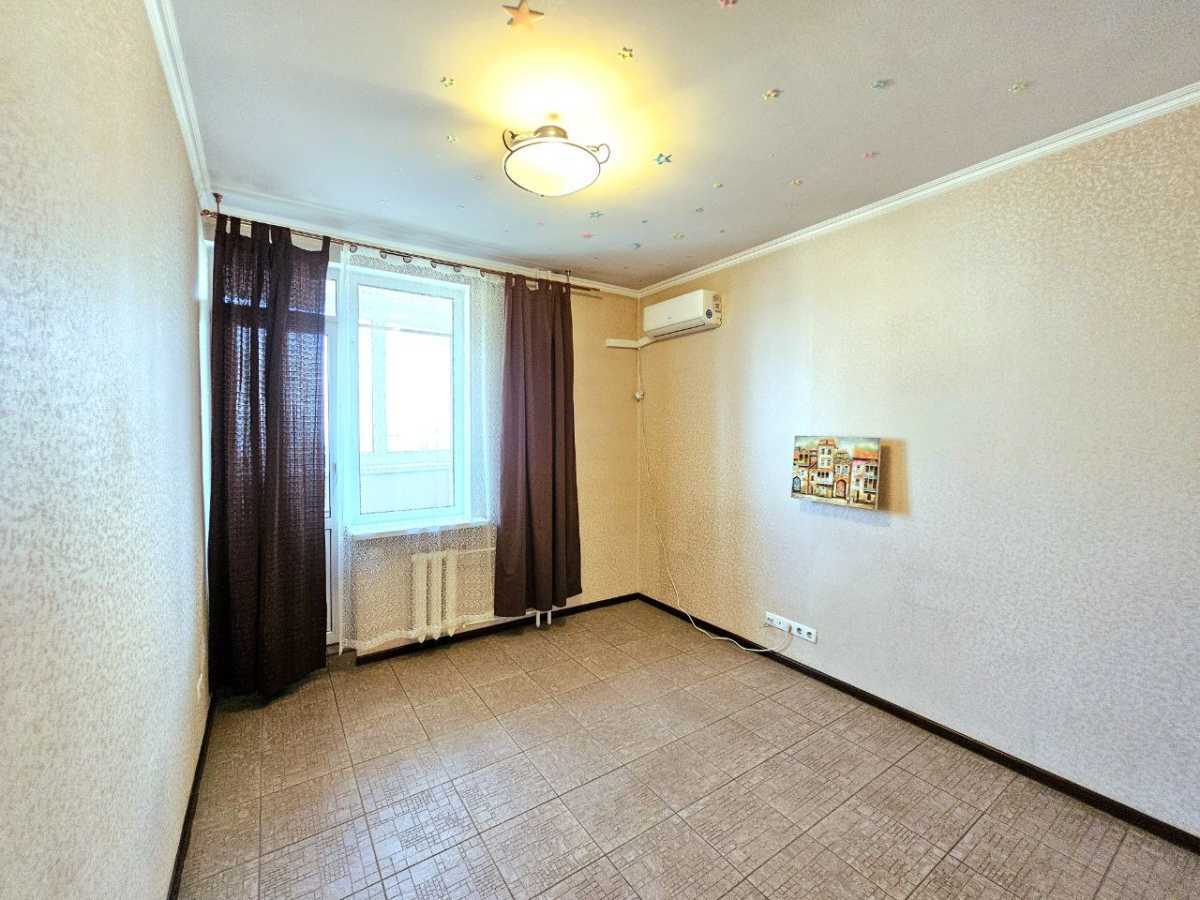Оренда 2-кімнатної квартири 56 м², Макіївська вул., 8