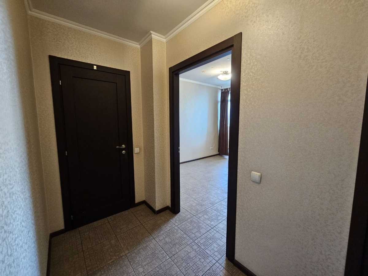 Оренда 2-кімнатної квартири 56 м², Макіївська вул., 8