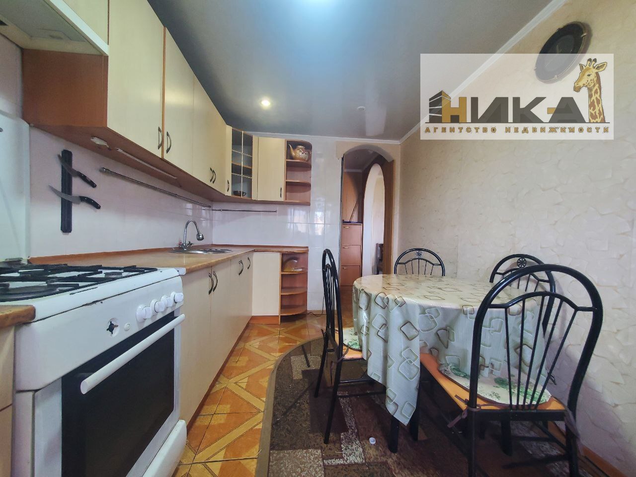 Продажа 3-комнатной квартиры 61 м², Космическая ул.