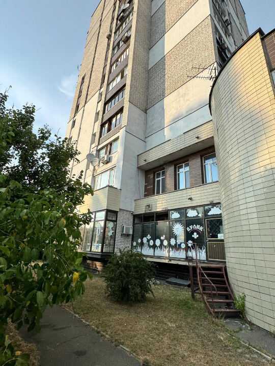 Продаж 3-кімнатної квартири 73 м², Митрополита Андрея Шептицького вул., 3Г