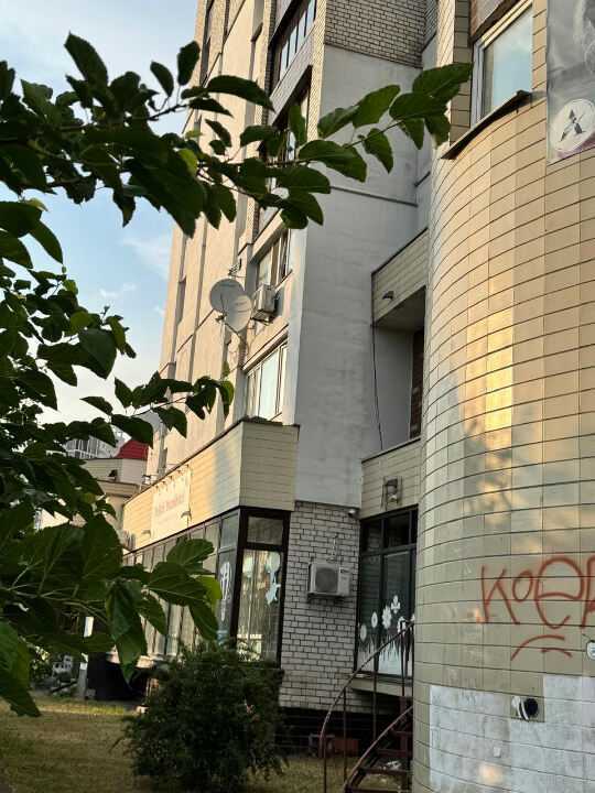 Продаж 3-кімнатної квартири 73 м², Митрополита Андрея Шептицького вул., 3Г