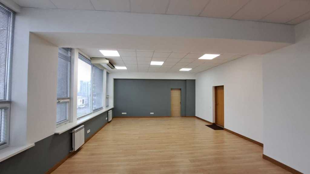 Аренда офиса 68 м², Евгения Сверстюка ул., 11Б