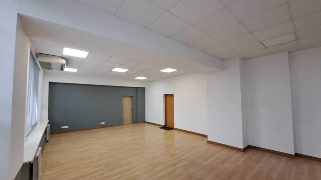 Аренда офиса 68 м², Евгения Сверстюка ул., 11Б