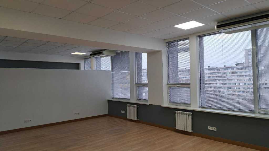Аренда офиса 68 м², Евгения Сверстюка ул., 11Б