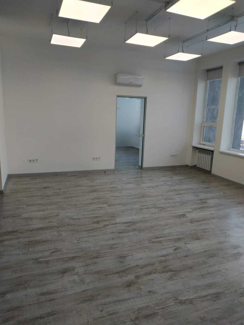 Аренда офиса 53 м², Евгения Сверстюка ул., 11Б