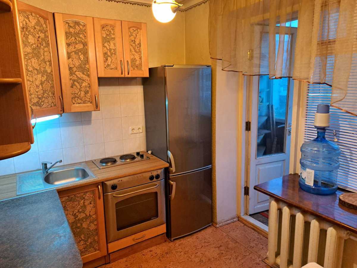 Оренда 1-кімнатної квартири 30 м², Григорія Андрющенка вул., 4Б