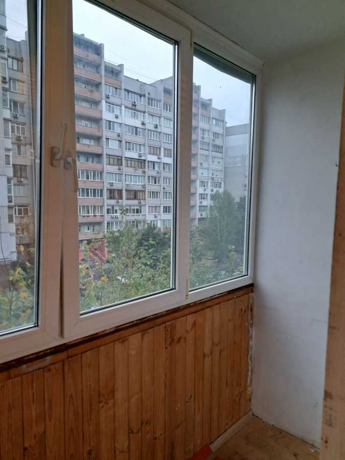Оренда 1-кімнатної квартири 30 м², Григорія Андрющенка вул., 4Б