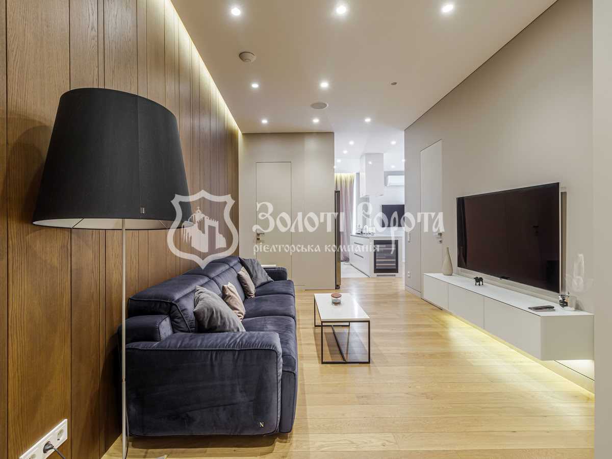 Продажа 3-комнатной квартиры 130.3 м², Авиаконструктора Антонова ул., 2б