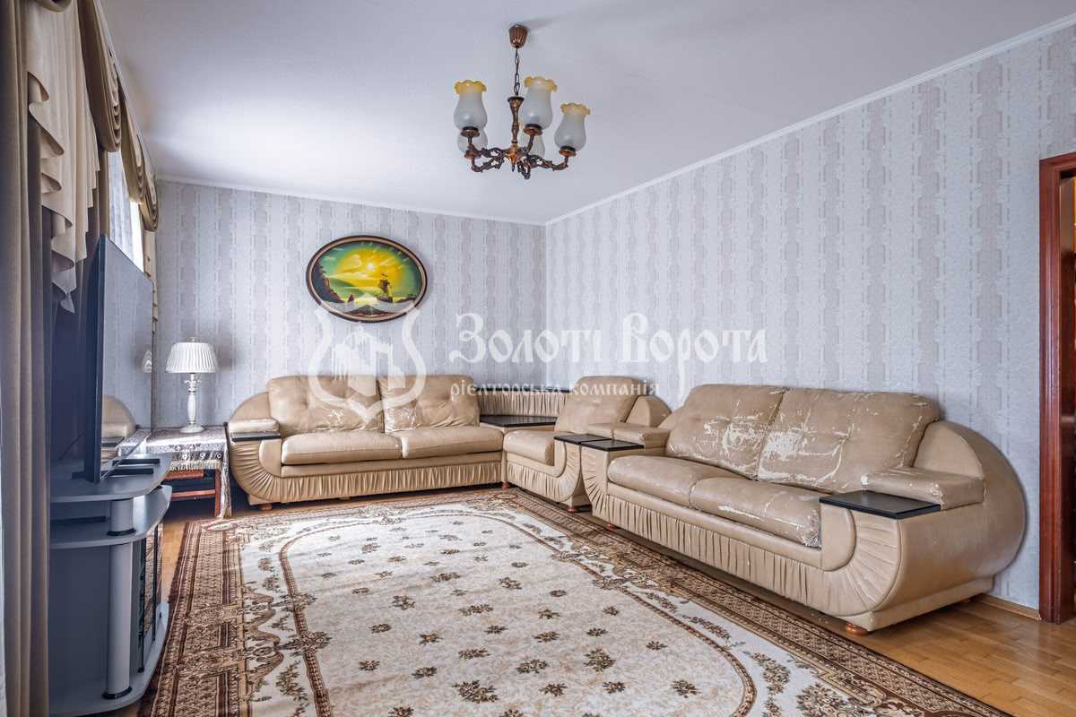 Продажа 2-комнатной квартиры 81.4 м², Северная ул., 6