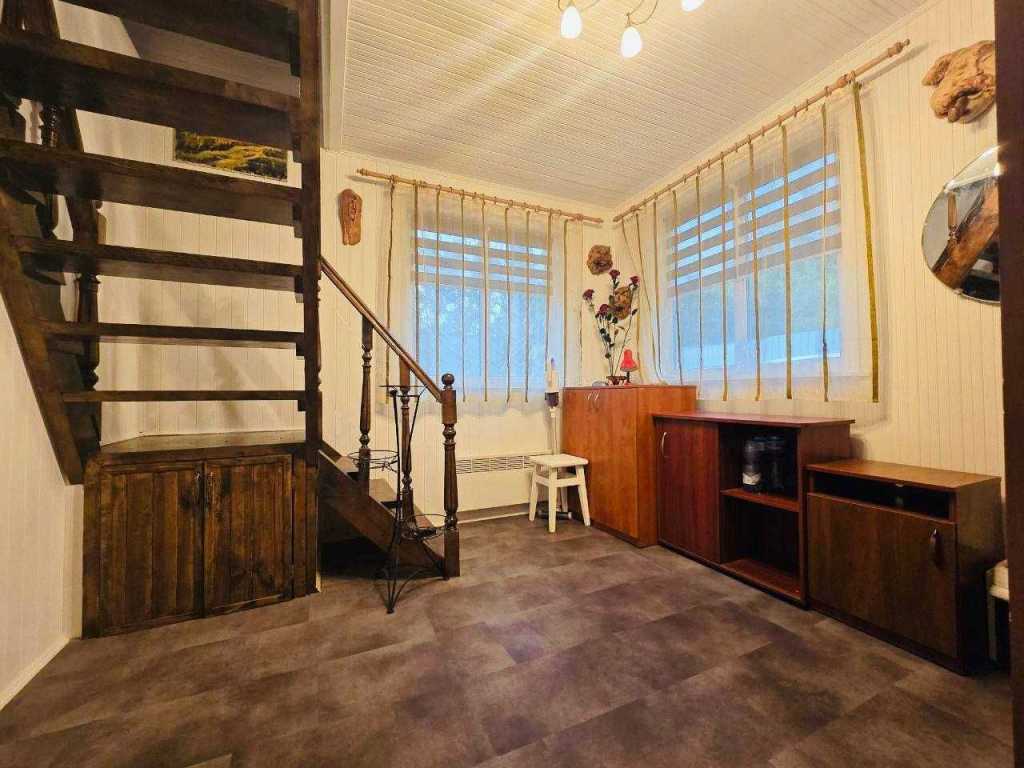 Продаж будинку 76.4 м², Хутірська