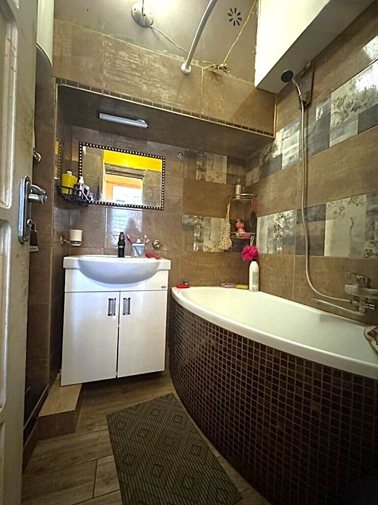 Продажа 2-комнатной квартиры 31 м², Коблевская ул., 31