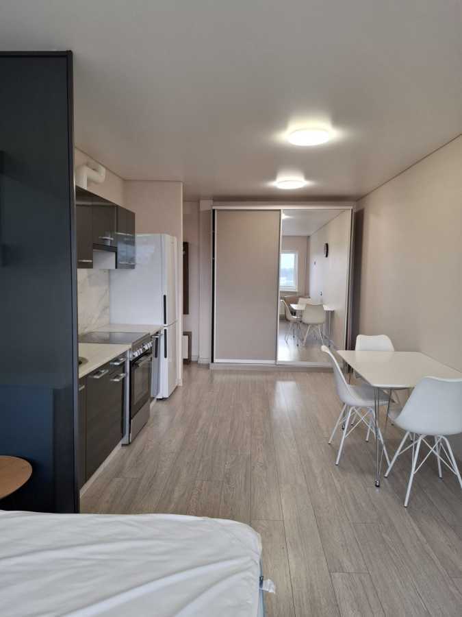 Оренда 1-кімнатної квартири 28 м², Сімї Хохлових, 1
