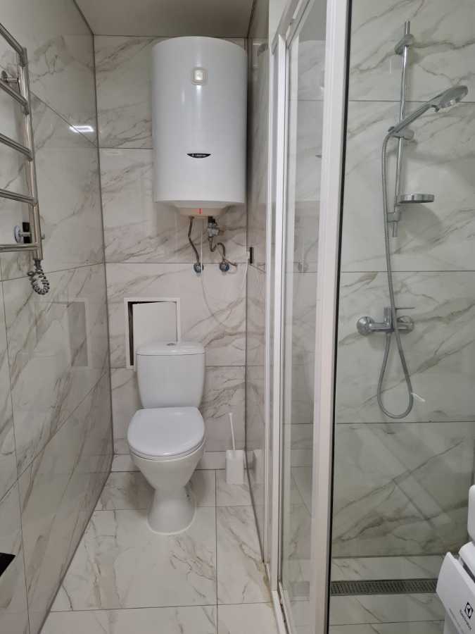 Оренда 1-кімнатної квартири 28 м², Сімї Хохлових, 1