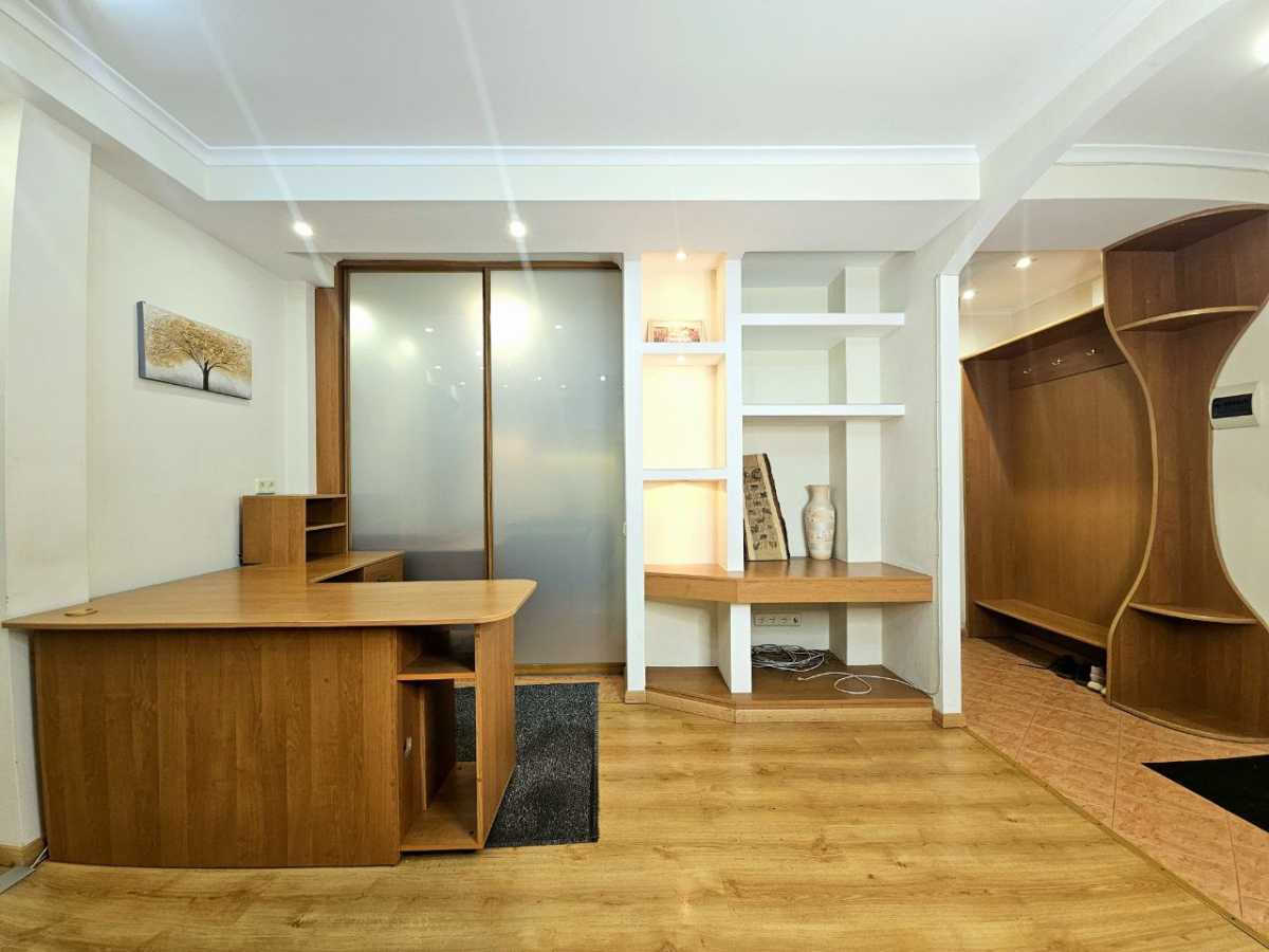 Аренда 2-комнатной квартиры 51 м², Виктора Ярмолы ул., 28-32