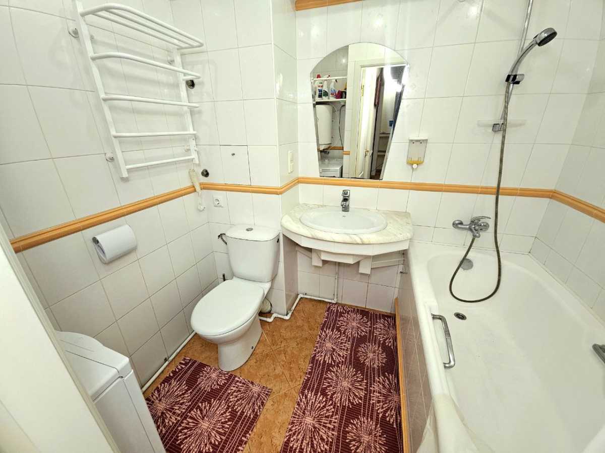 Аренда 2-комнатной квартиры 51 м², Виктора Ярмолы ул., 28-32