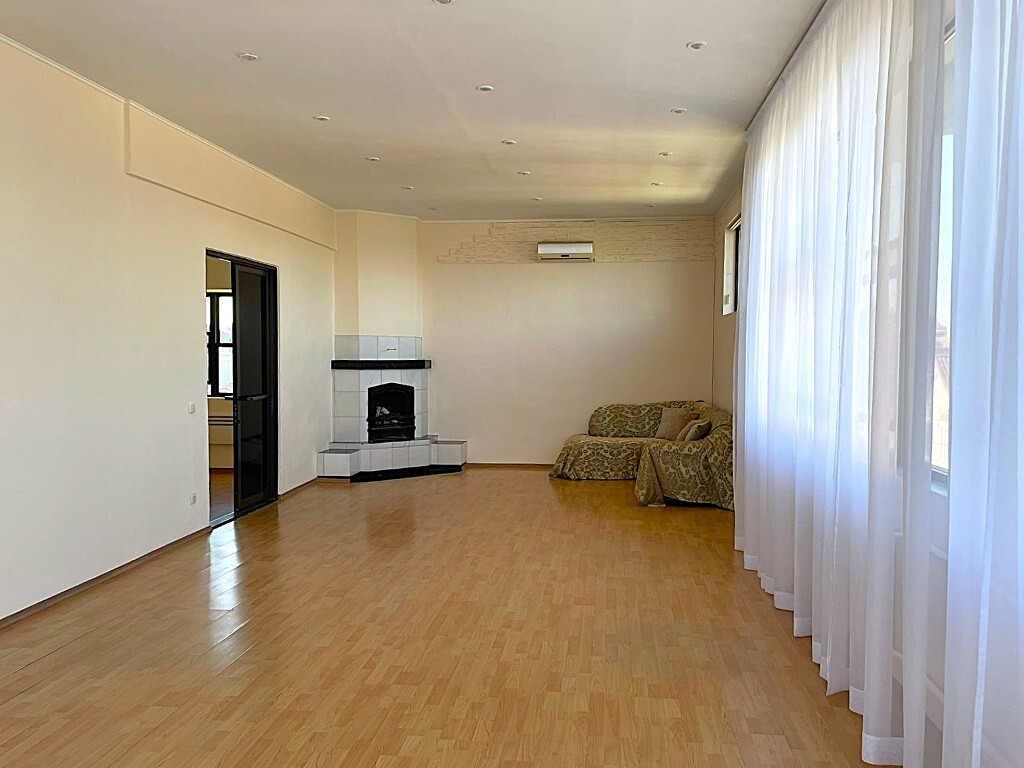 Продажа дома 272 м², Гаршина ул., 8