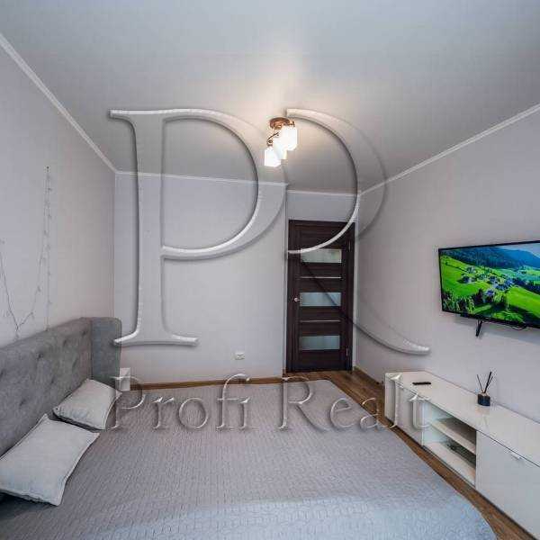 Продаж 2-кімнатної квартири 65 м², Європейська вул., 2Г