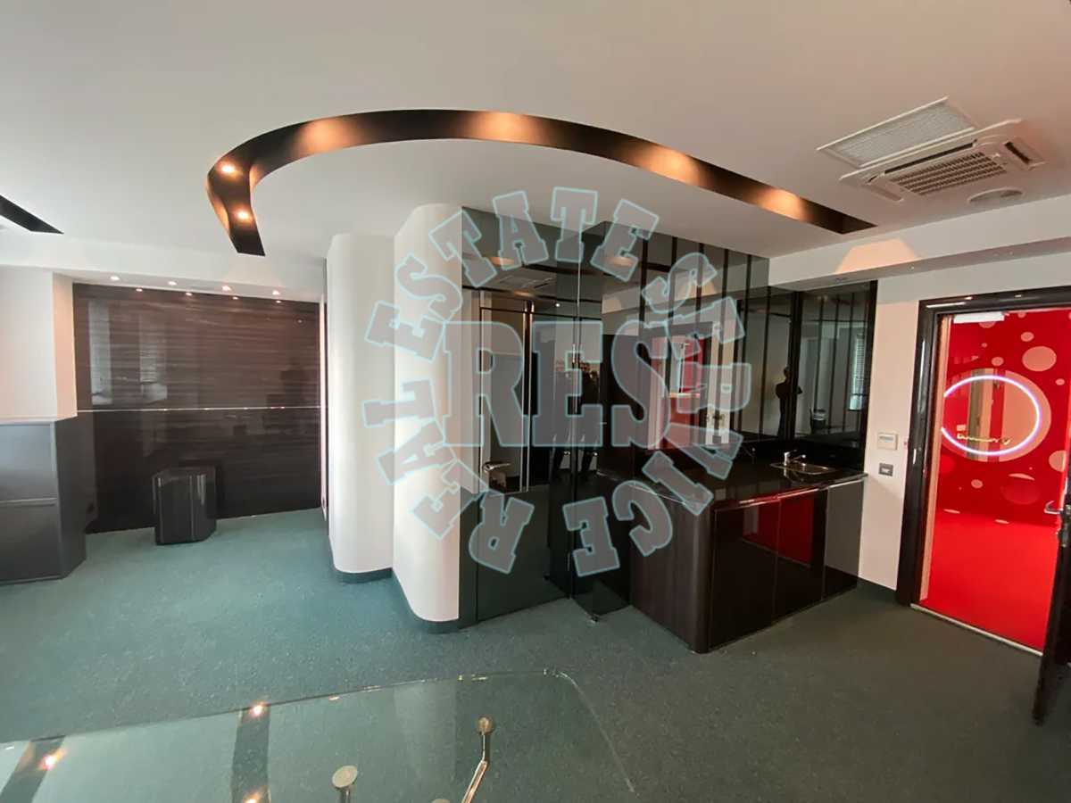 Аренда офиса 267.8 м², Дегтяревская ул.