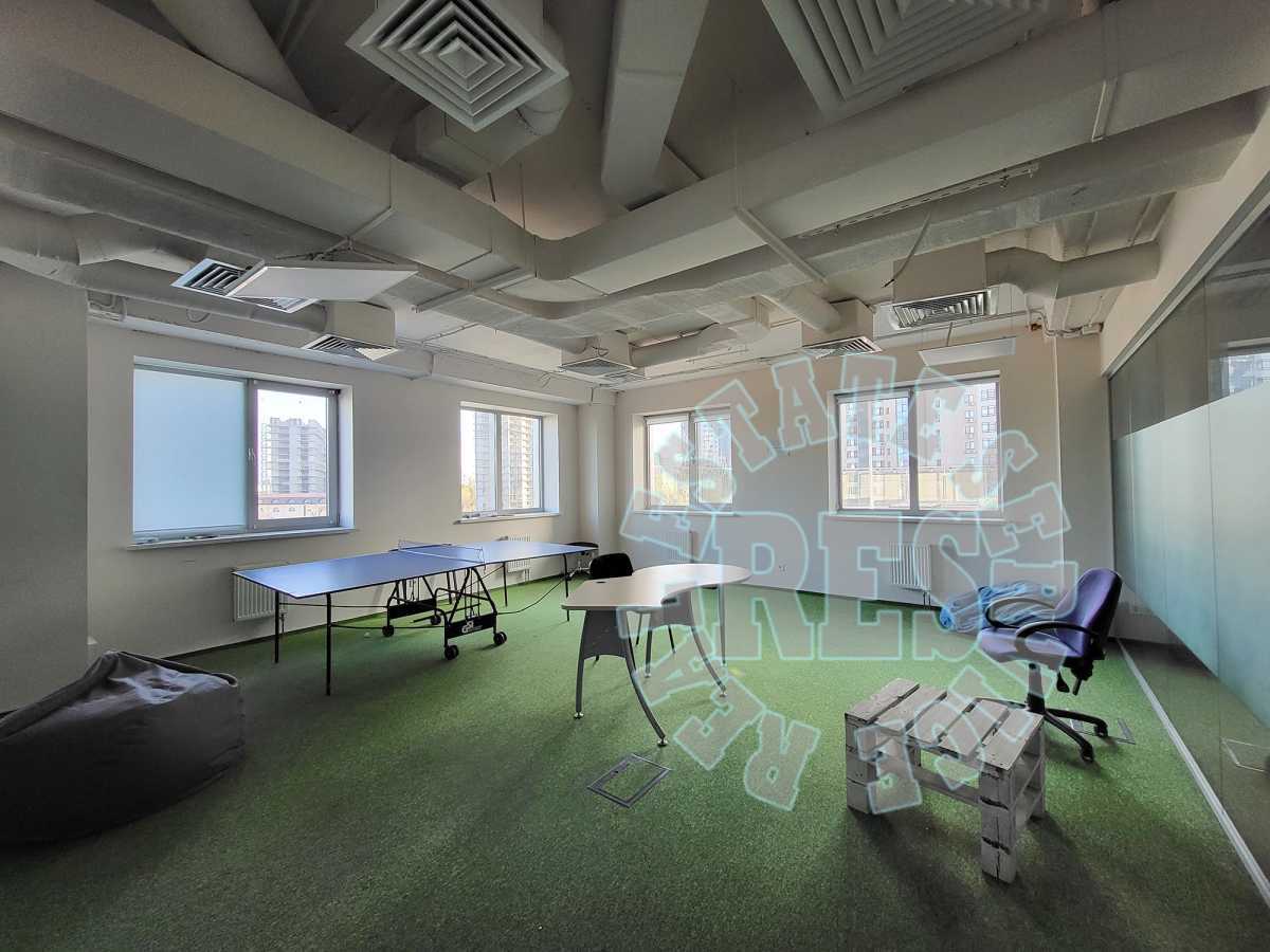 Аренда офиса 600 м², Дегтяревская ул.