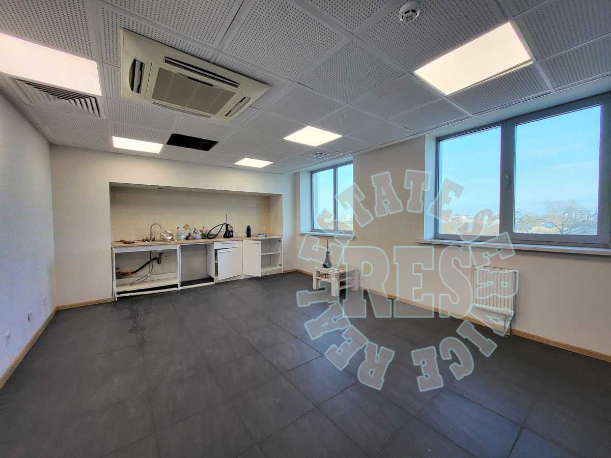 Аренда офиса 600 м², Дегтяревская ул.