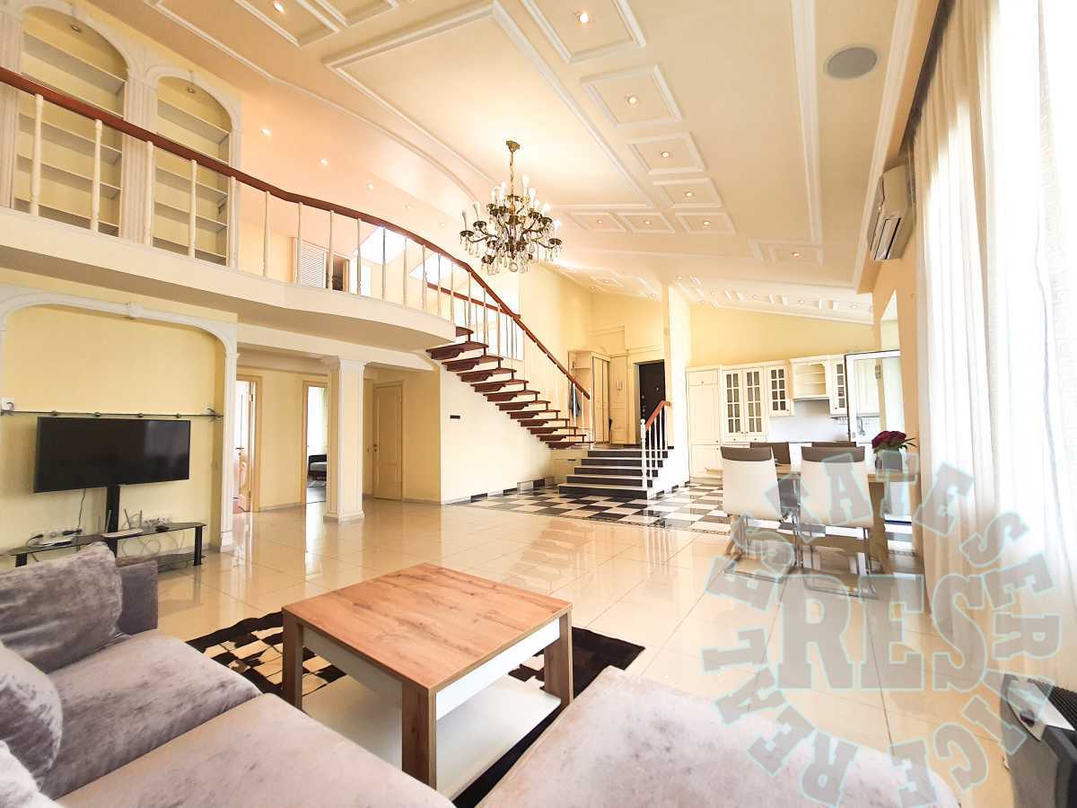 Оренда 3-кімнатної квартири 165 м², Панаса Мирного вул., 8