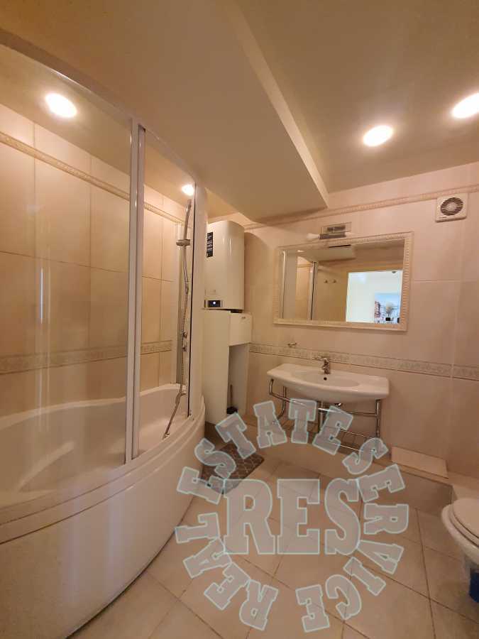 Оренда 3-кімнатної квартири 165 м², Панаса Мирного вул., 8