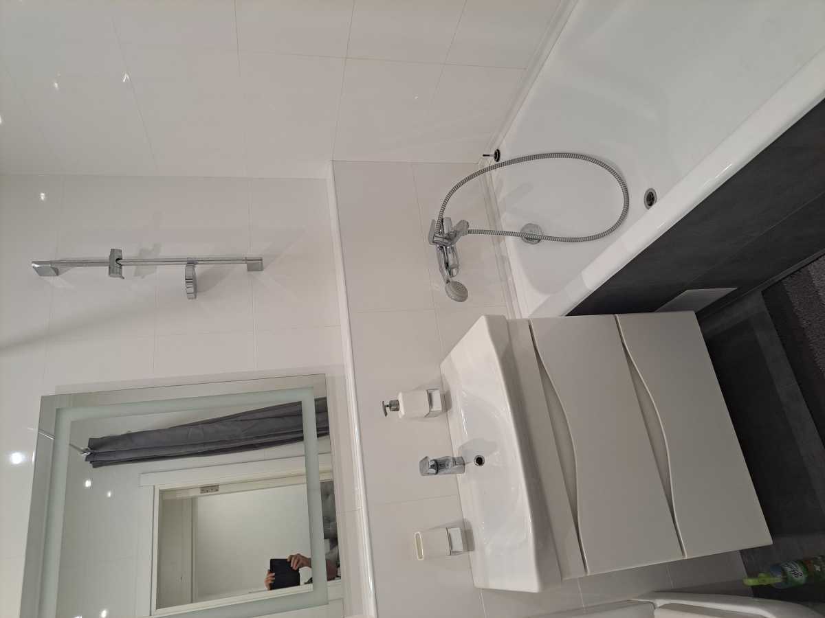 Оренда 2-кімнатної квартири 48.5 м², Сергія Данченка вул., 5