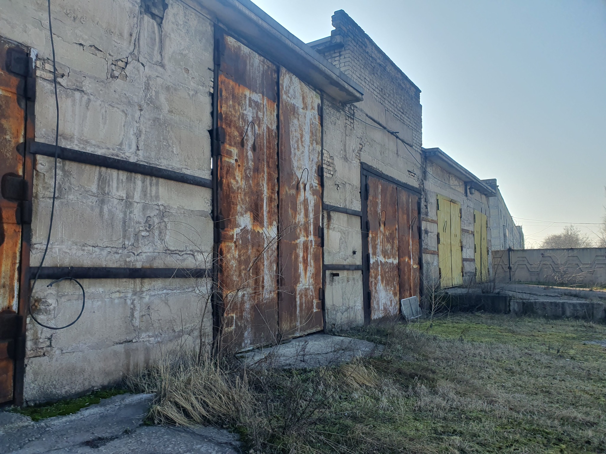 Продаж комерції 1052.7 м², Колеусівська, буд. 1
