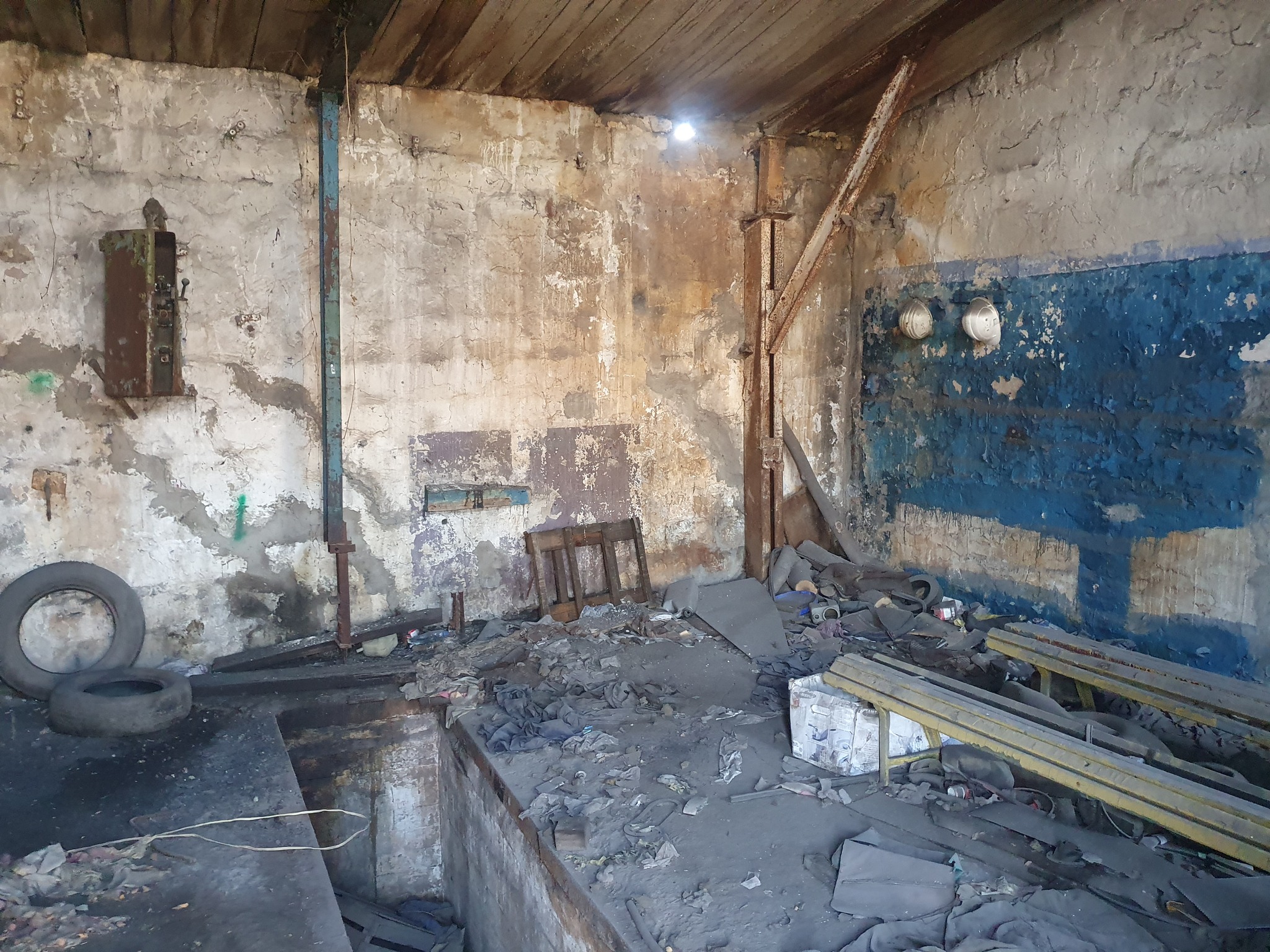 Продаж комерції 1052.7 м², Колеусівська, буд. 1