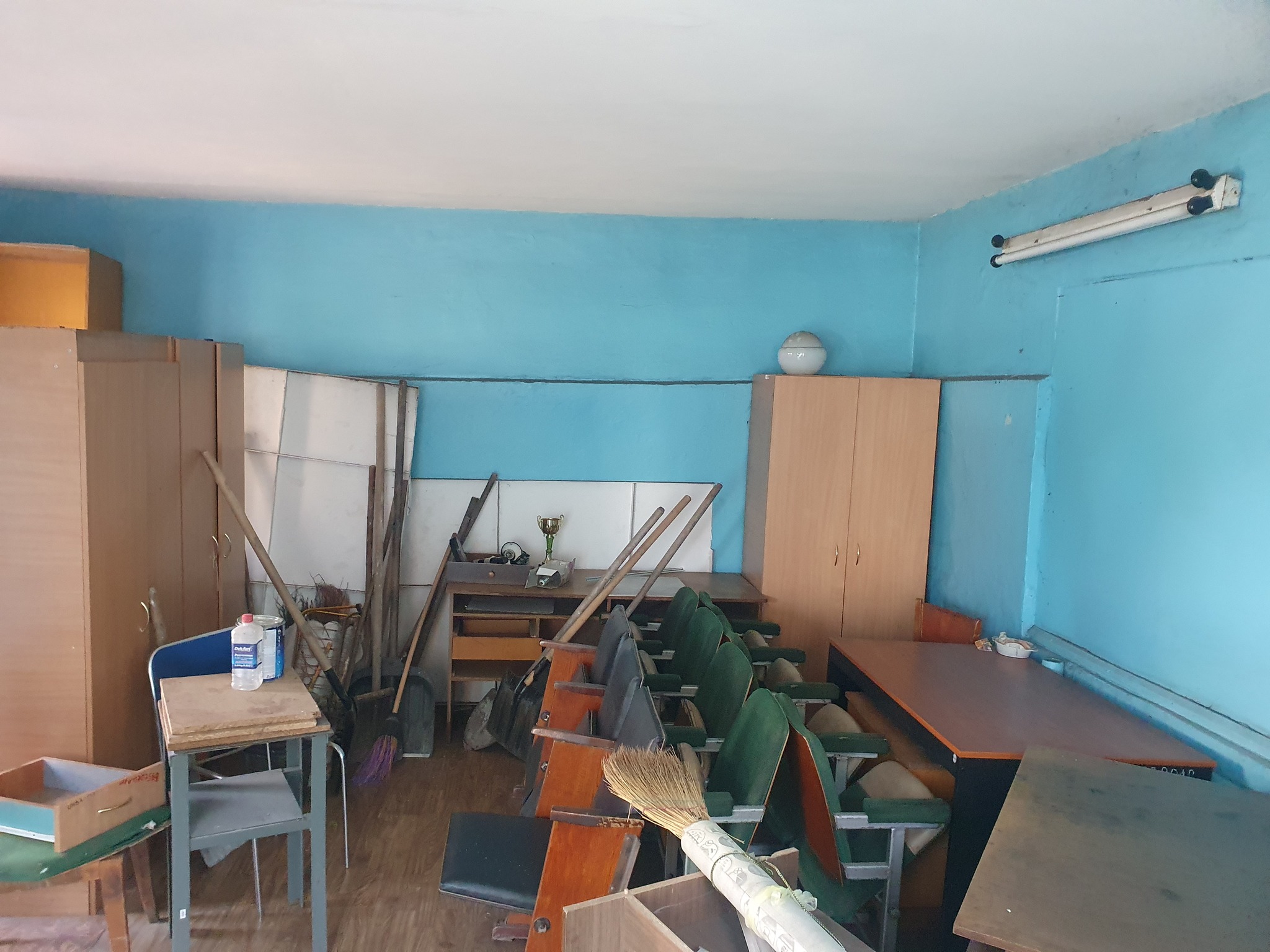Продаж комерції 1052.7 м², Колеусівська, буд. 1