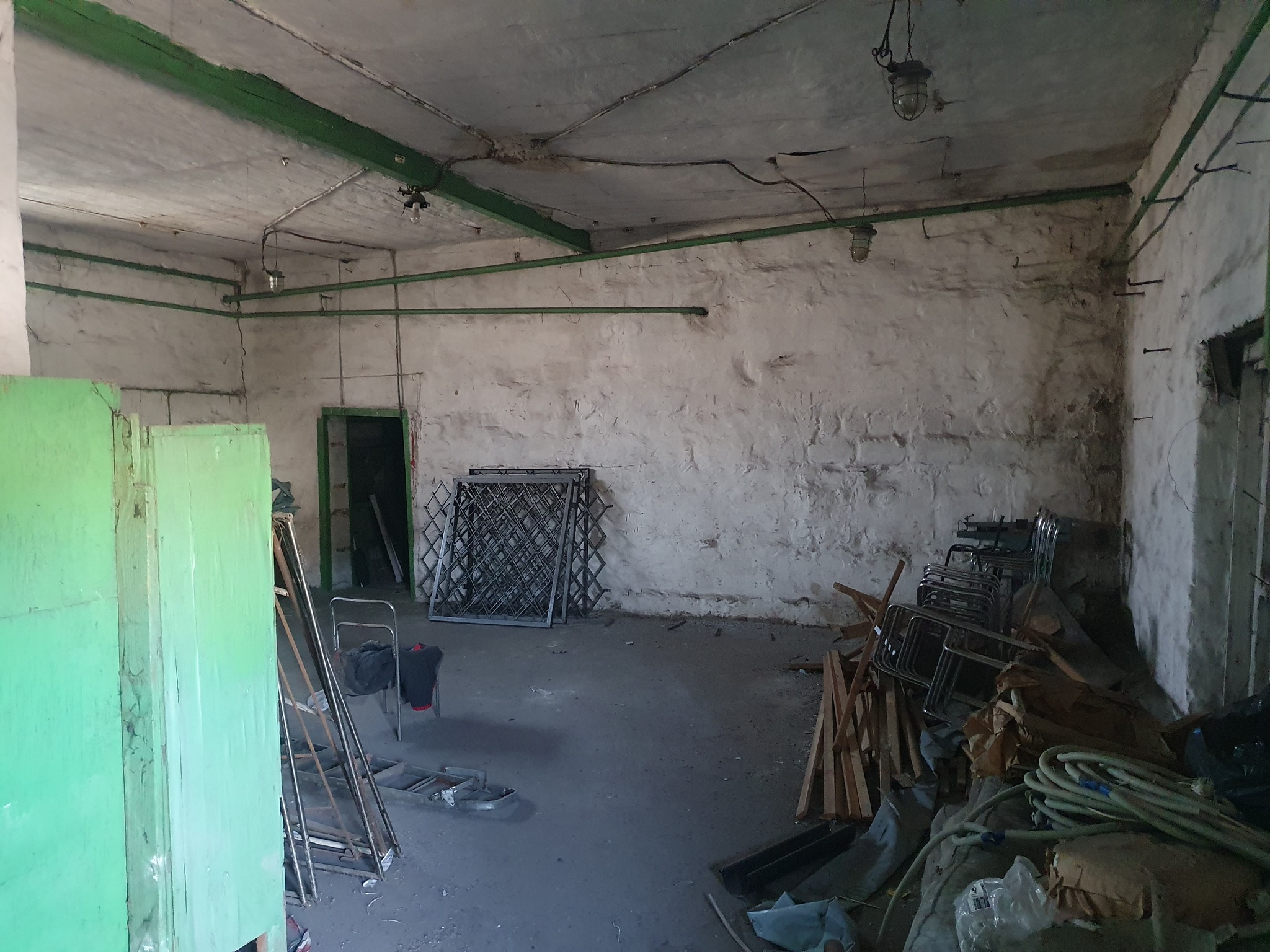 Продаж комерції 1052.7 м², Колеусівська, буд. 1