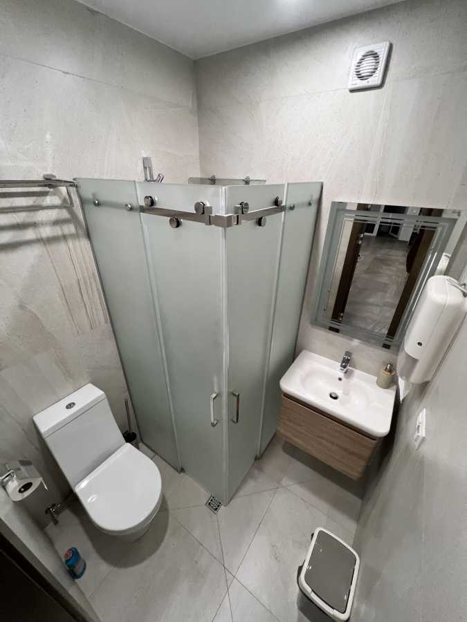 Продаж 5-кімнатної квартири 150 м², Лісова вул., 2П
