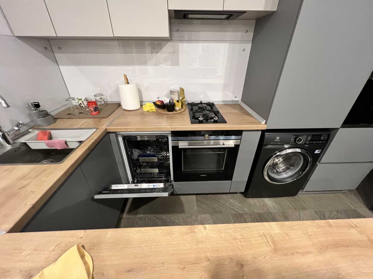 Продаж 5-кімнатної квартири 150 м², Лісова вул., 2П