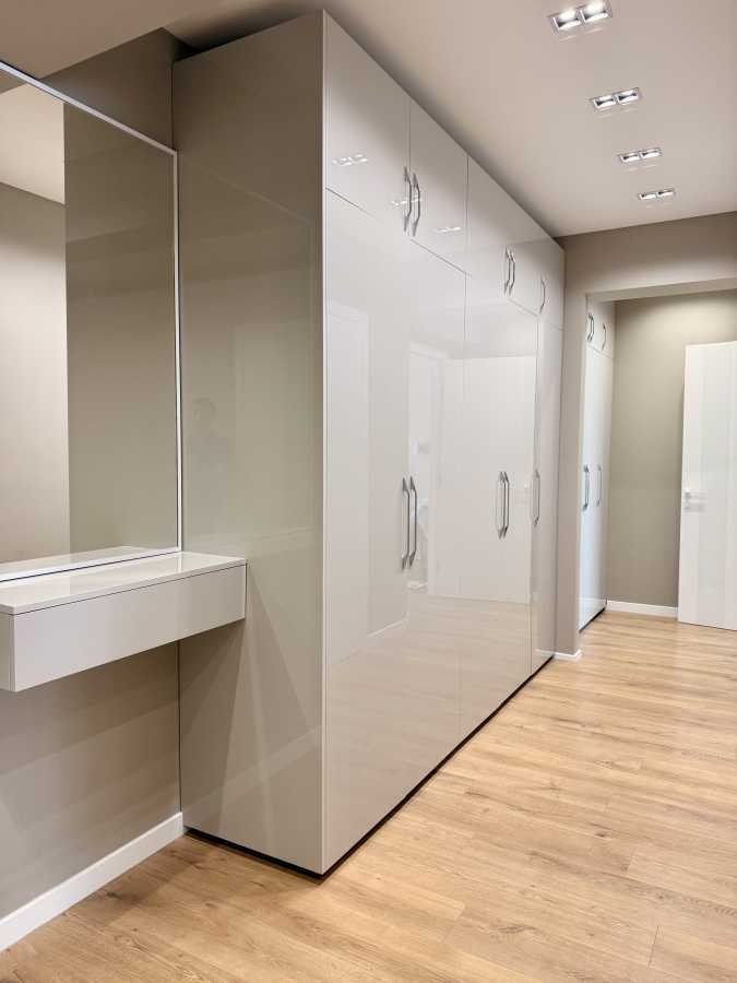 Продажа 2-комнатной квартиры 74 м², Канатная ул., 122Б