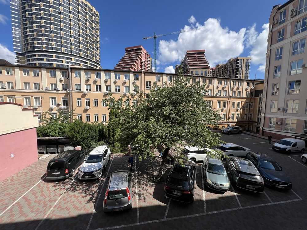 Оренда офісу 263.7 м², Глибочицька вул., 40