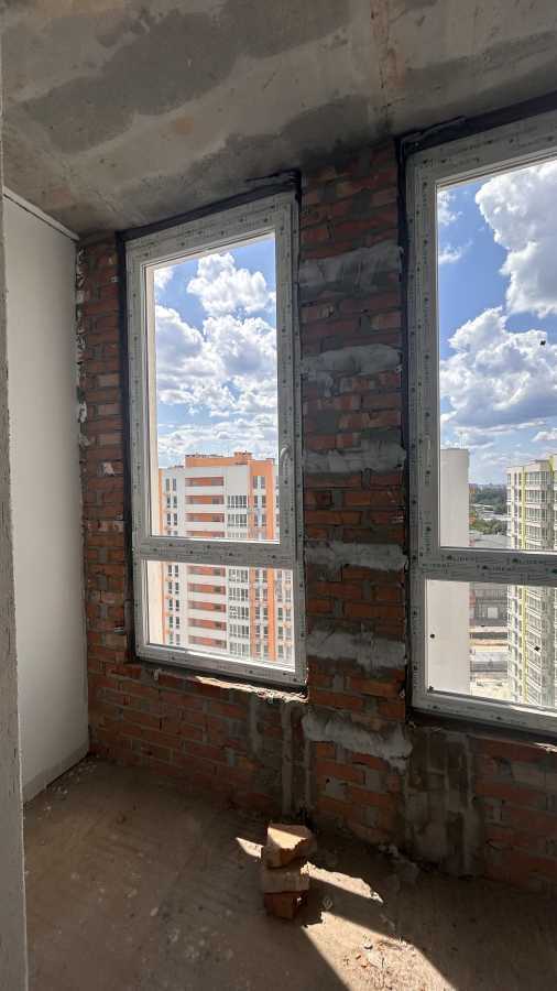 Продажа 5-комнатной квартиры 128 м², Победы просп., 67В