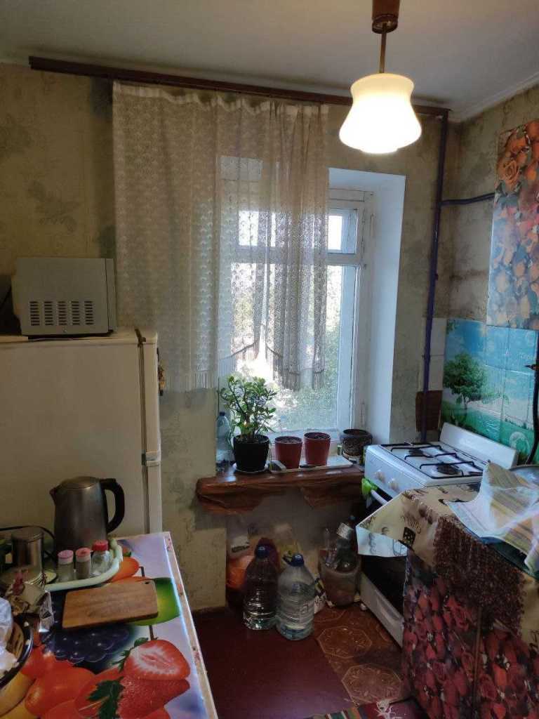 Продажа 1-комнатной квартиры 23.3 м², Центральна, 80