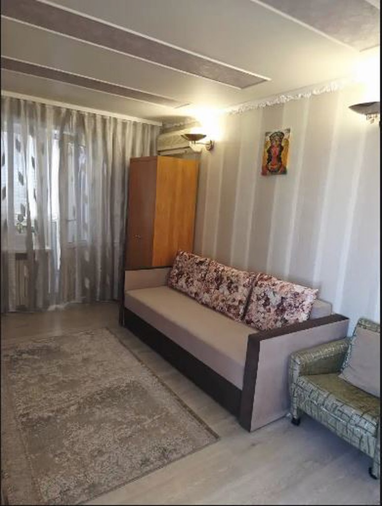 Продаж 1-кімнатної квартири 38 м², Слобожанський просп., 79