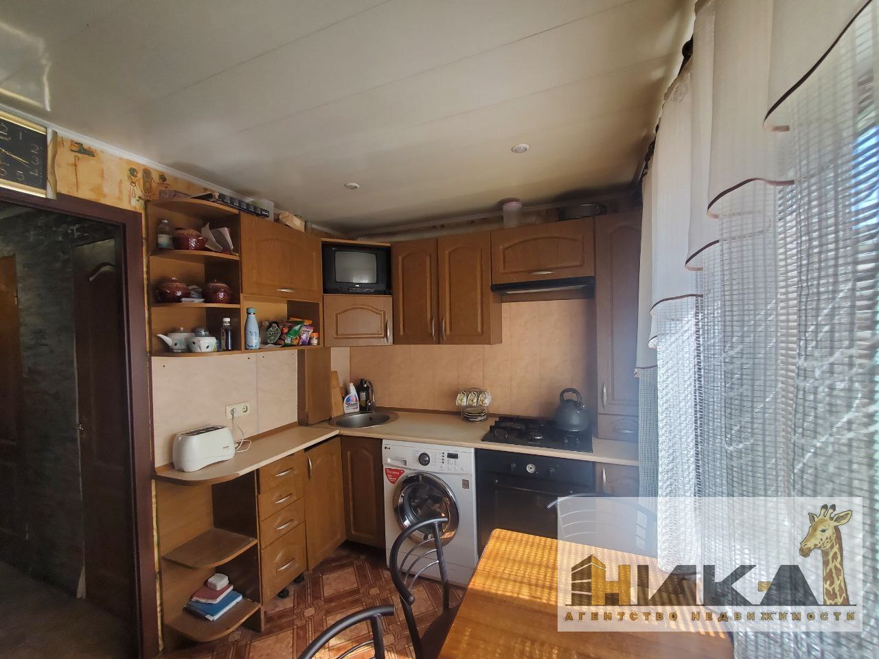 Продажа 3-комнатной квартиры 68 м², Глазунова ул.