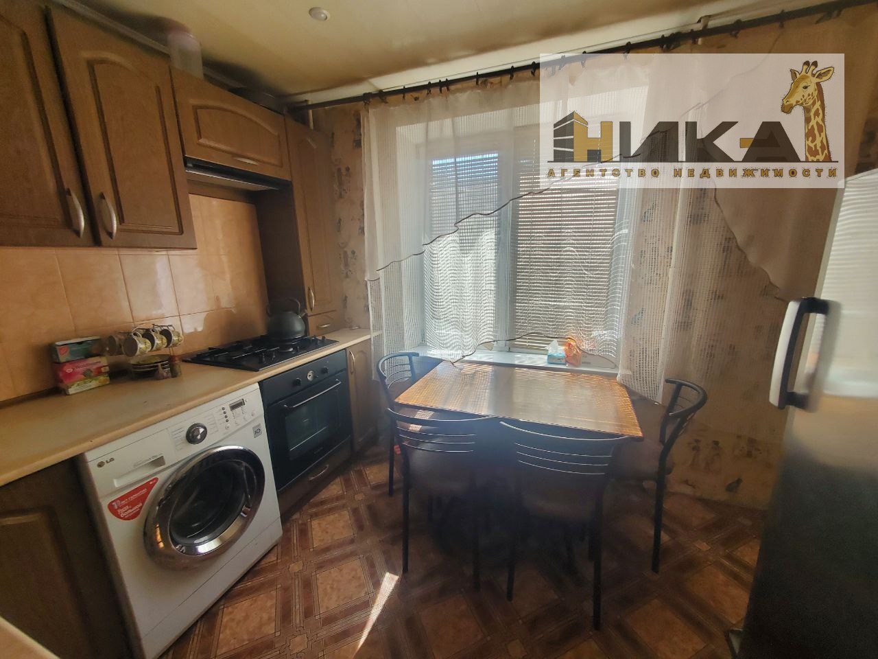 Продажа 3-комнатной квартиры 68 м², Глазунова ул.
