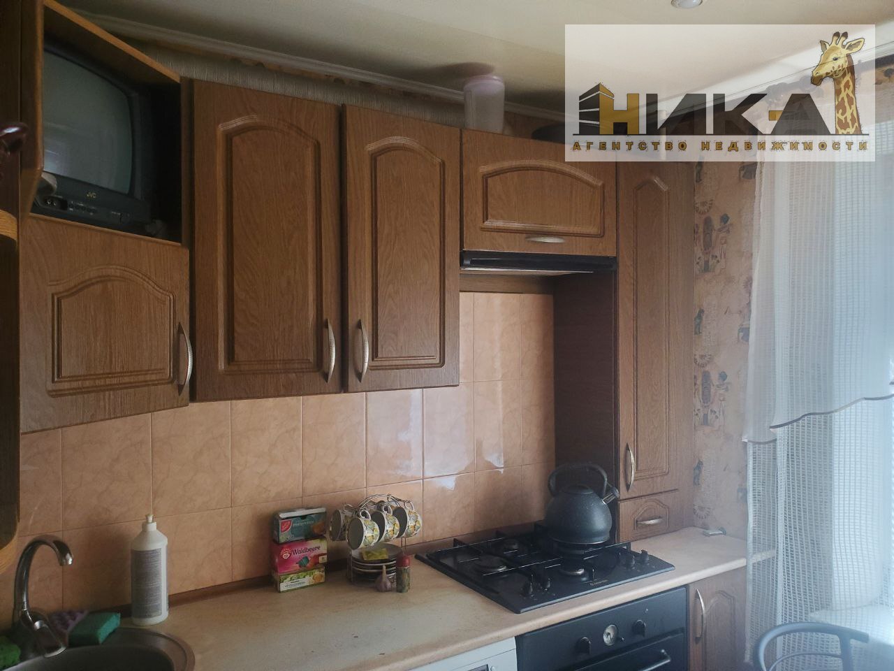 Продажа 3-комнатной квартиры 68 м², Глазунова ул.