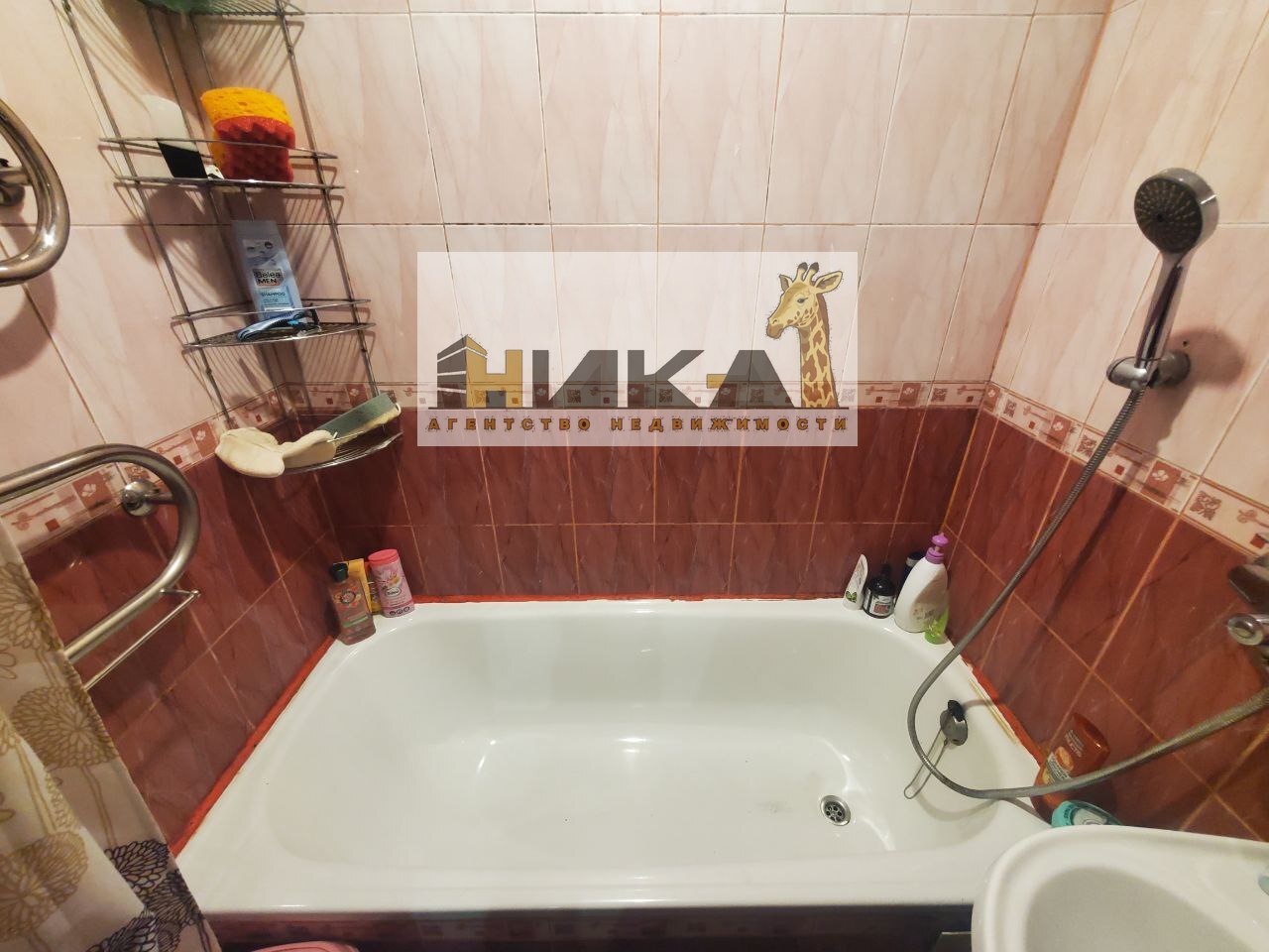 Продажа 3-комнатной квартиры 68 м², Глазунова ул.
