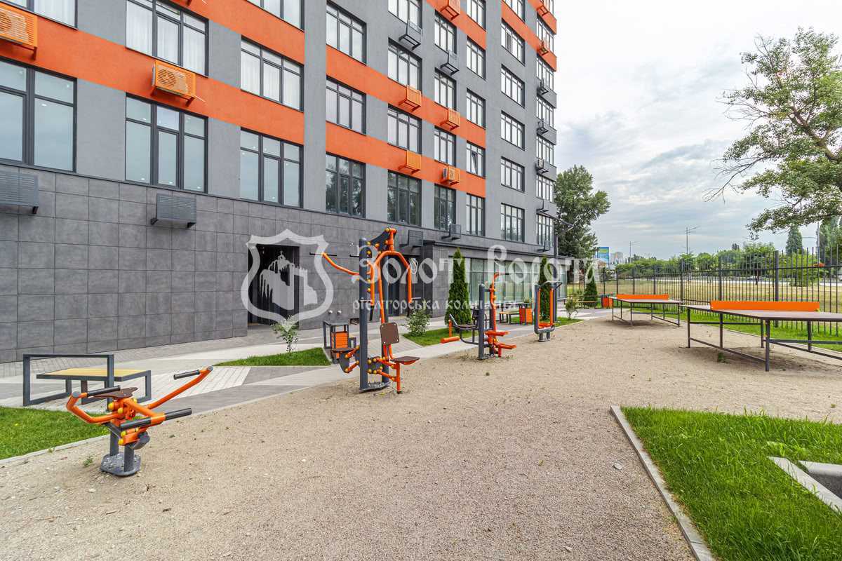 Продажа 3-комнатной квартиры 73 м², Черниговская ул., 8б