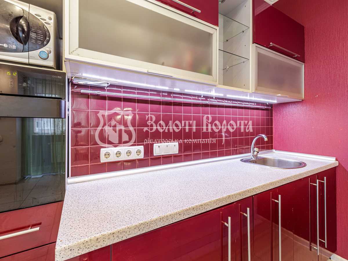 Продажа 3-комнатной квартиры 118 м², Анны Ахматовой ул., 13Д
