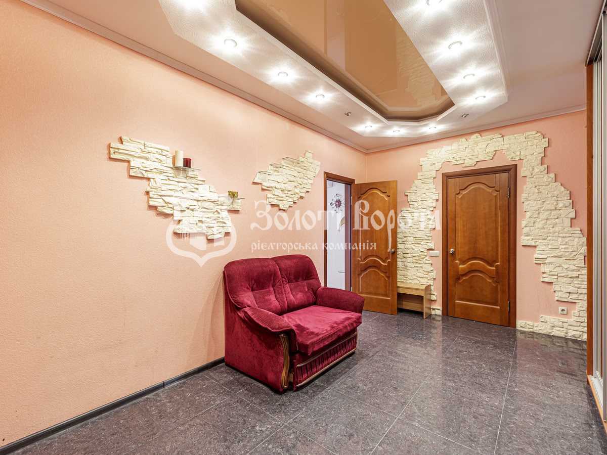Продажа 3-комнатной квартиры 118 м², Анны Ахматовой ул., 13Д