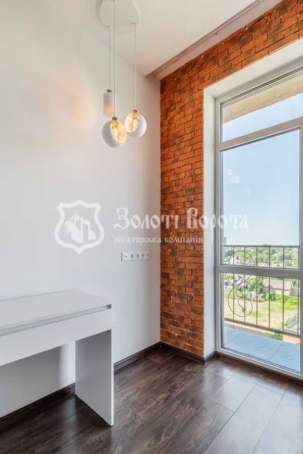 Продаж 2-кімнатної квартири 45 м², Покровська вул., 24А