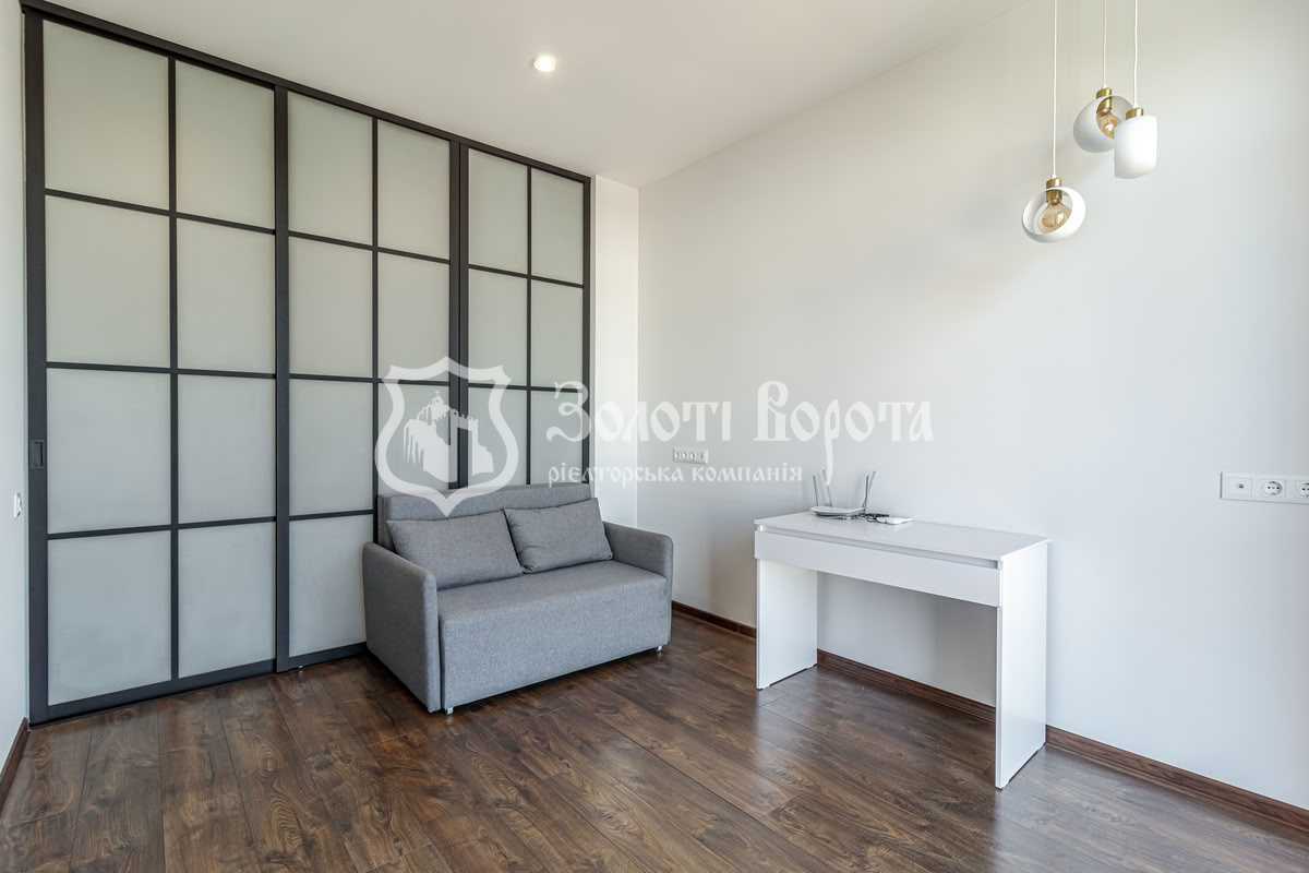 Продаж 2-кімнатної квартири 45 м², Покровська вул., 24А